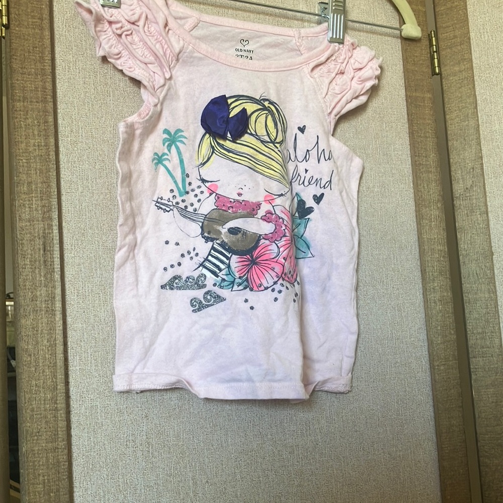 FINAL MARKDOWN Old navy Pink Kids Graphic Top 2t